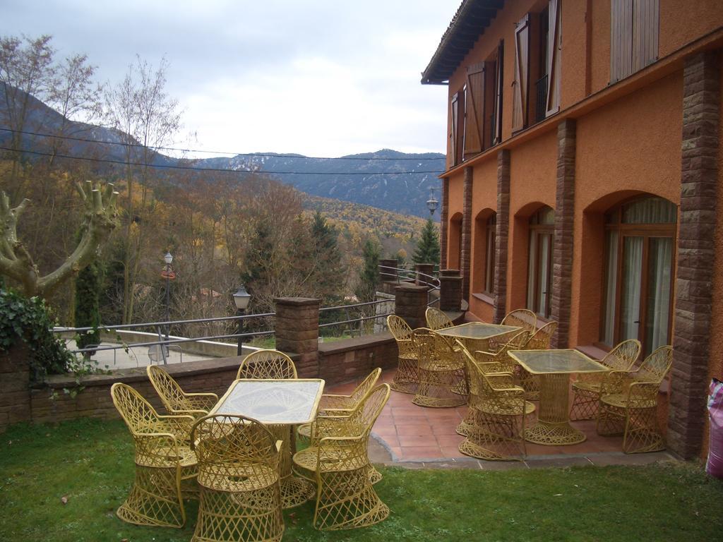 Hostal De La Gloria Viladrau Luaran gambar