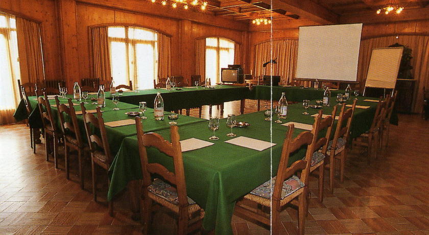 Hostal De La Gloria Viladrau Luaran gambar